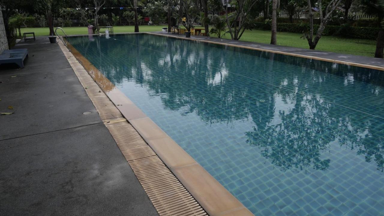 Airport Garden Resort Amphoe Koksamui Exteriör bild